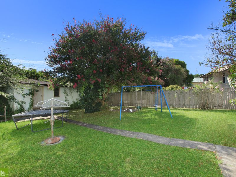 18 Cambridge Street, Berkeley, NSW 2506