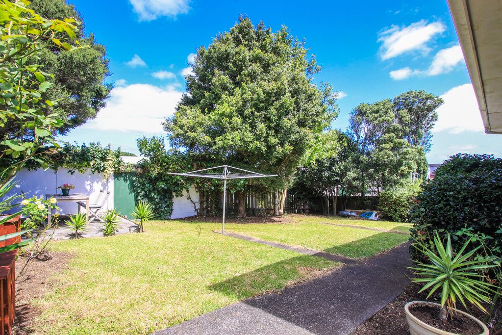 1/8a McDonald Crescent, Mt Wellington, Auckland City