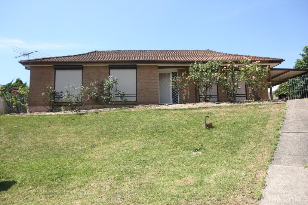 7 Willet Place, Ambarvale, NSW 2560