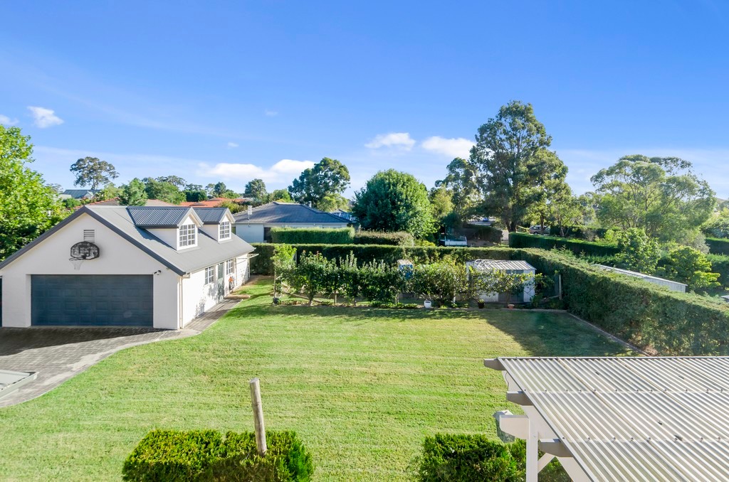 15 Rowland Road, Bowral, NSW 2576