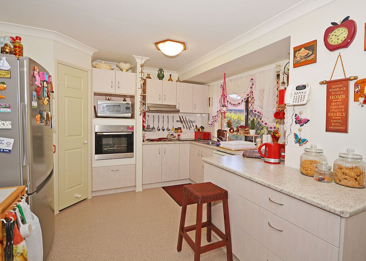 64 Anchorage Circuit, Point Vernon, QLD 4655
