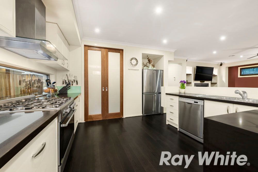 3 Knightsbridge Place, Diamond Creek, VIC 3089