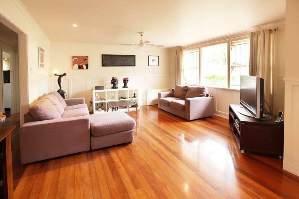 79 Hawkwood Street, Mount Gravatt East QLD 4122