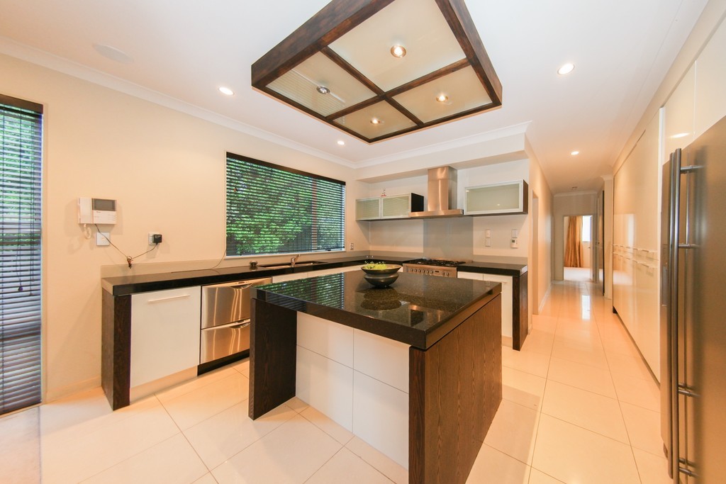 30 Cherrywood Crescent, Northpark, Manukau City