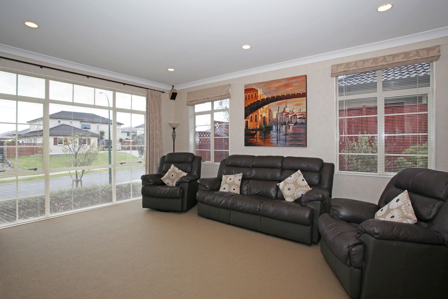 117 Pine Harbour Parade, Beachlands, Manukau City