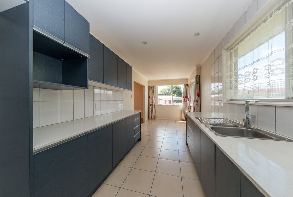 130 Cascades Road, Pakuranga, Manukau City