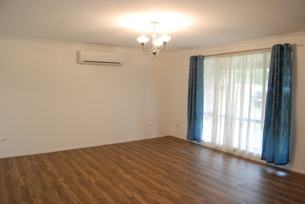 5 Glenair Avenue, West Nowra, NSW 2541