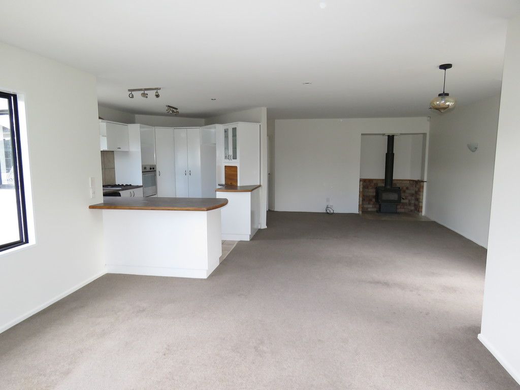 8 Mallard Place, Ferrymead, Christchurch City