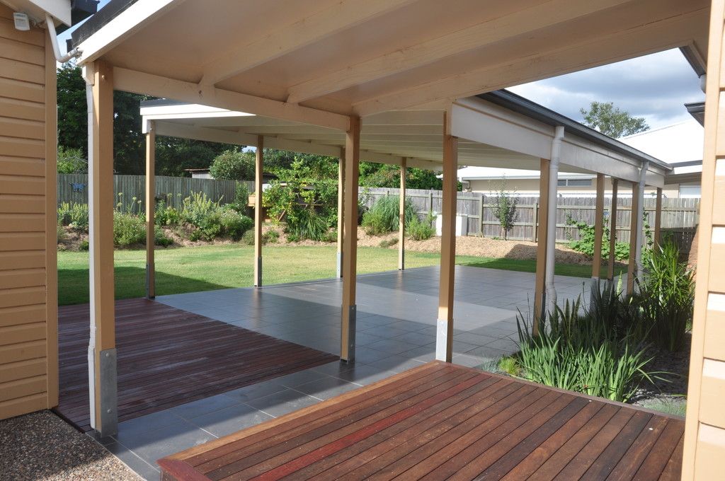 15 Bridge Street, Mount Lofty, QLD 4350