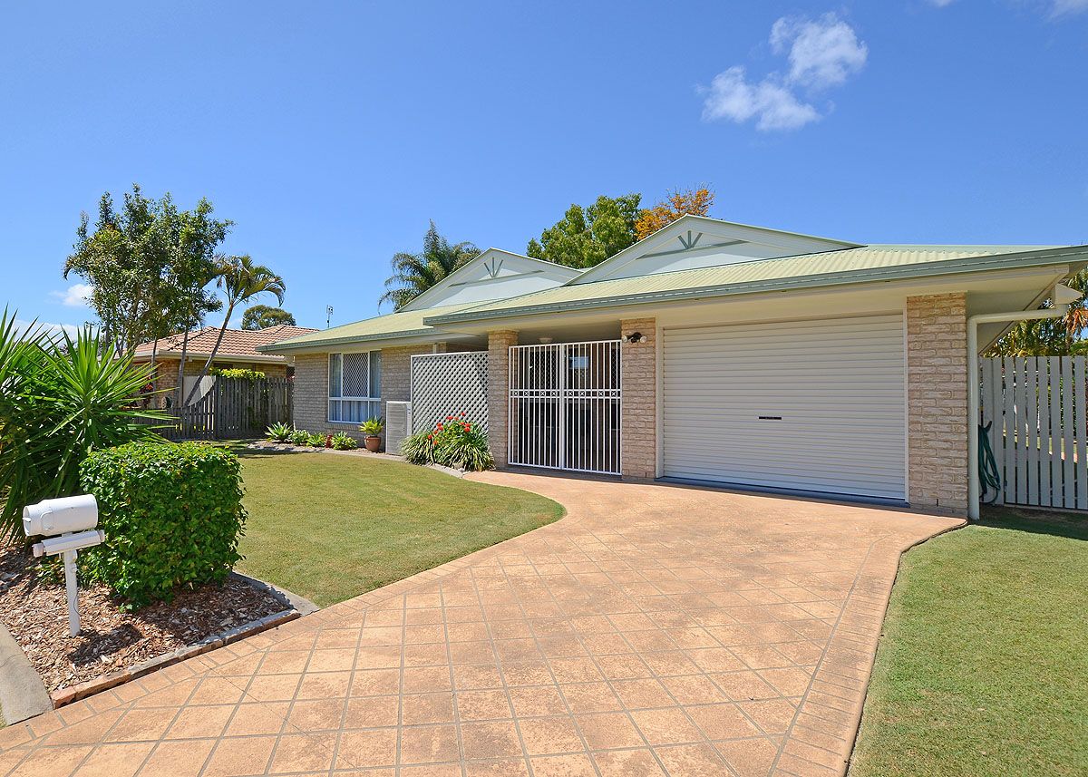 21 Lester Crescent, Torquay, QLD 4655
