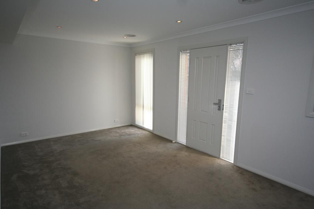 6/19 Donald Road, QUEANBEYAN, NSW 2620
