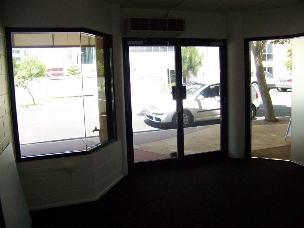 1/56 Landsborough Parade, GOLDEN BEACH, QLD 4551