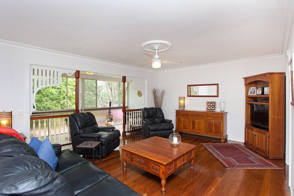 6 Fernshaw Street, Macgregor, QLD 4109