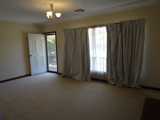 20 Trink Street, Cloverdale, WA 6105