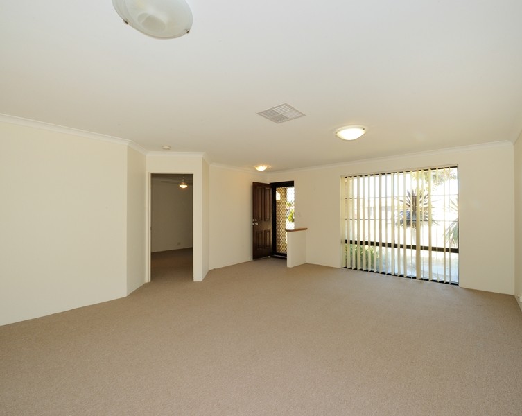 6 Belmont Close, Port Kennedy, WA 6172