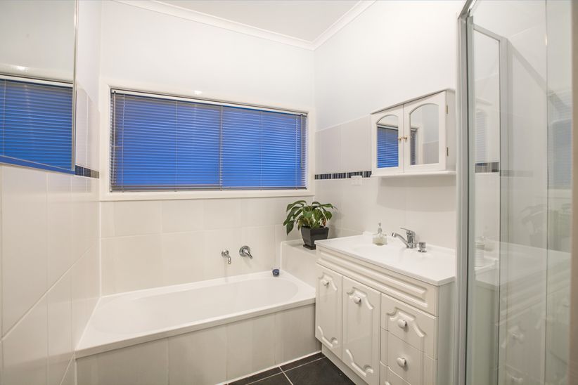 39 Dundee Street, Reservoir, VIC 3073