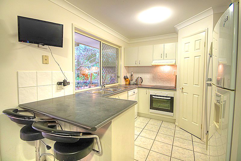 35 Skinner Crescent, Silkstone, QLD 4304