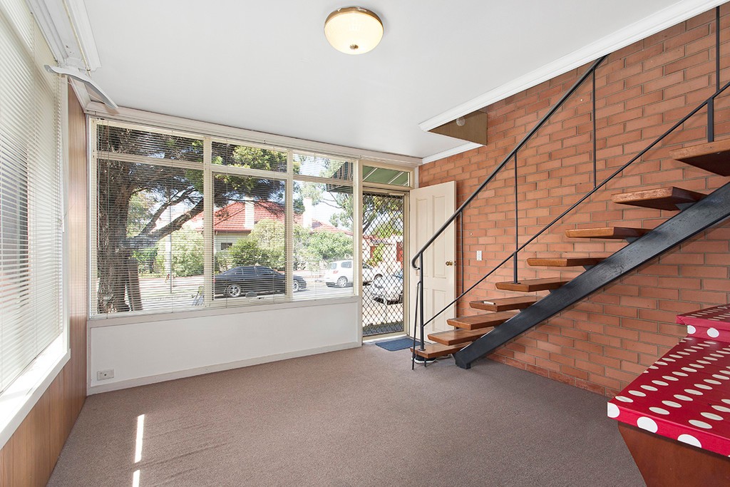 1/375 Neerim Road, Carnegie, VIC 3163