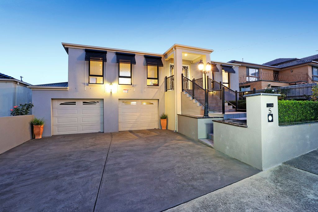 5 Corinella Street, Bell Post Hill, VIC 3215
