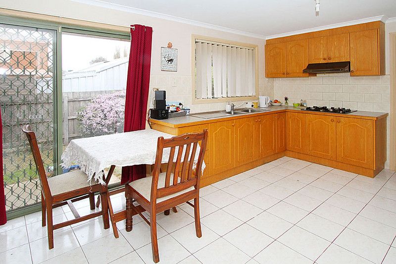 6 The Seekers Crescent, Mill Park, VIC 3082