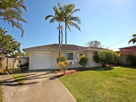 3 Wyanda Drive, Warana QLD 4575