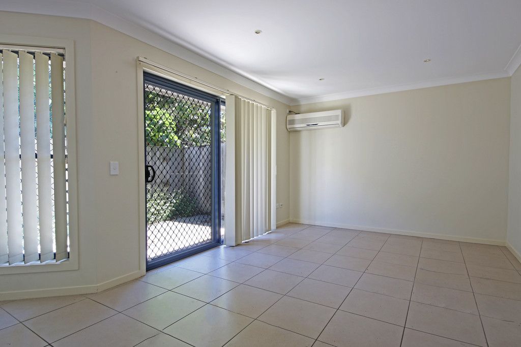 2/42 Livermore Street, REDCLIFFE, QLD 4020
