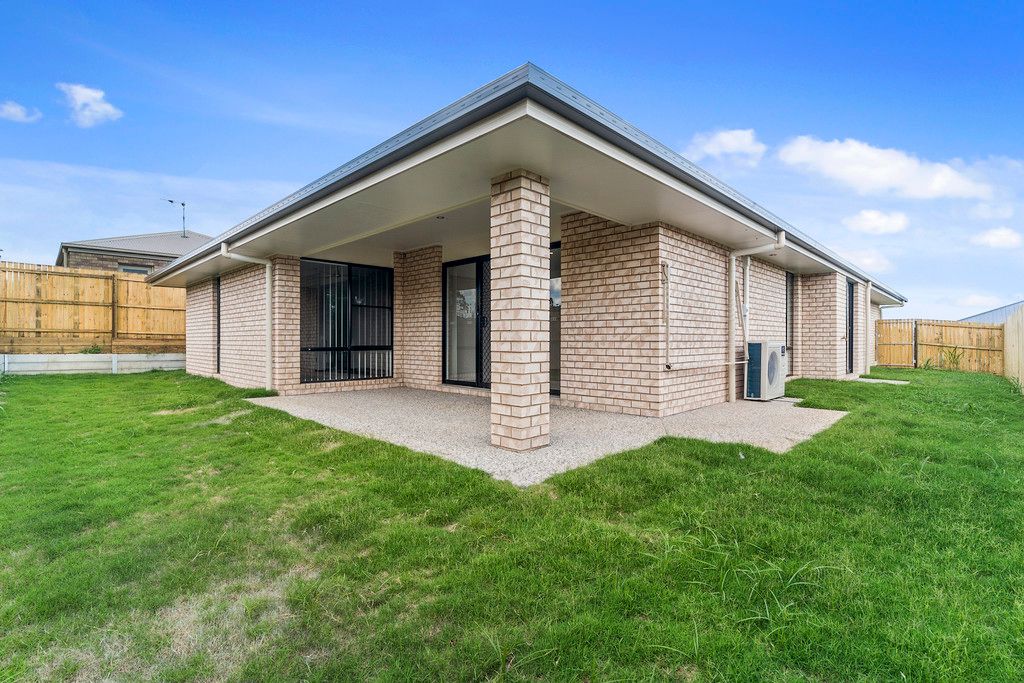 29 Cardamon Crescent, Glenvale, QLD 4350