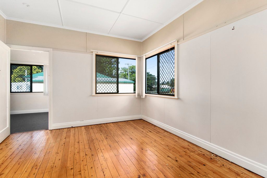 119 Hill Street, Newtown, QLD 4350
