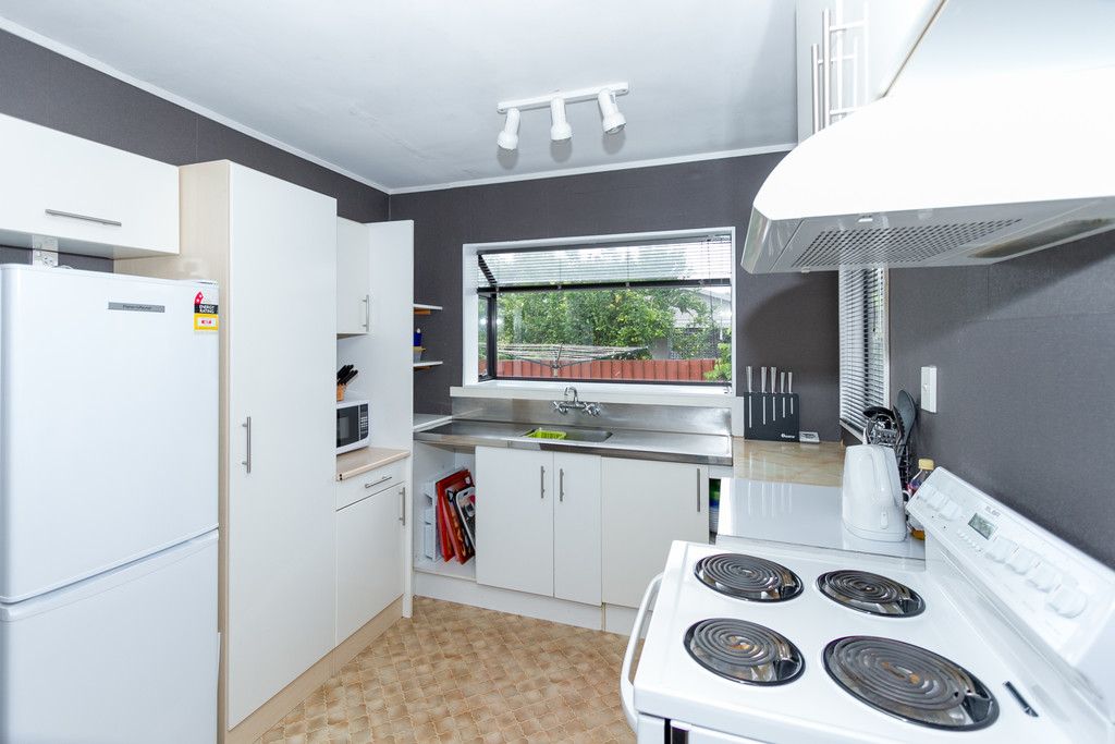 20a Lloyd Drive, Nawton, Hamilton City