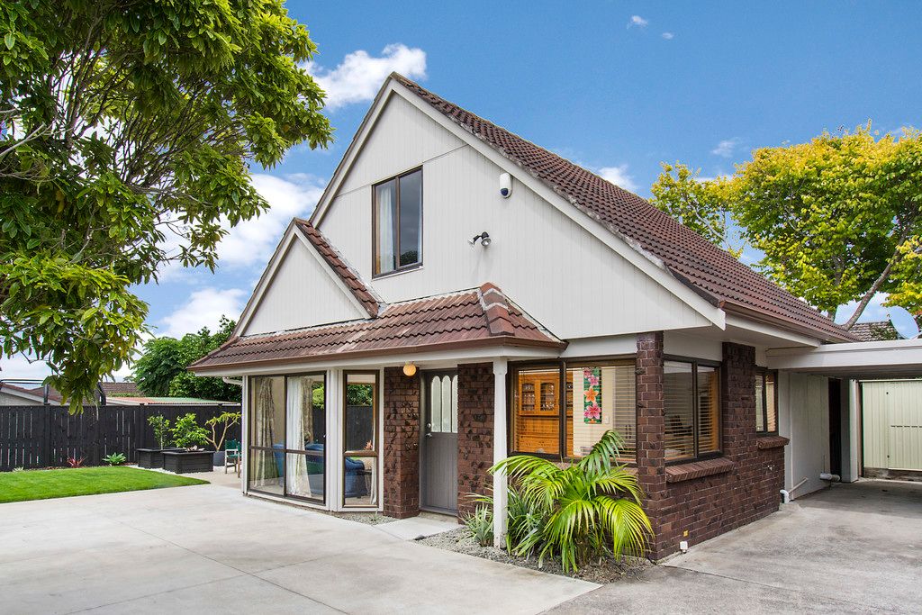 2/46 Prince Regent Drive, Half Moon Bay, Manukau City