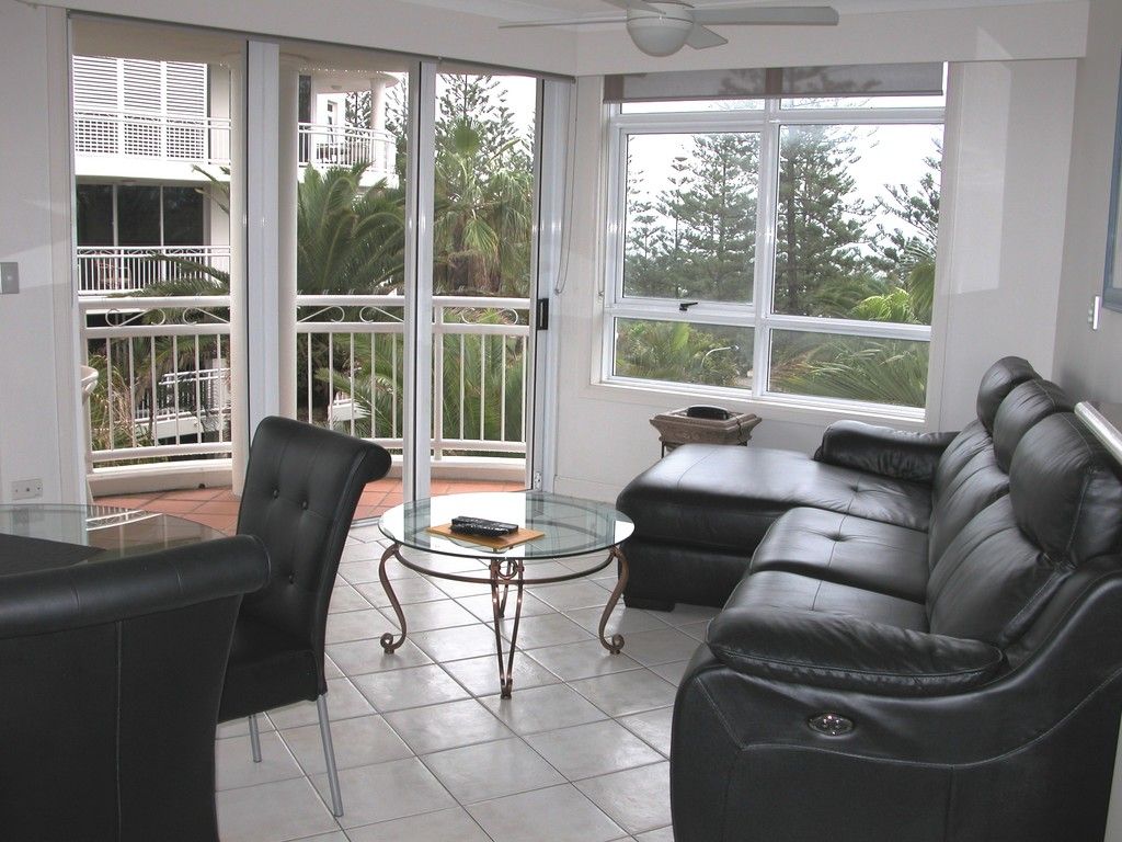220-224 The Esplanade, Burleigh Heads QLD 4220