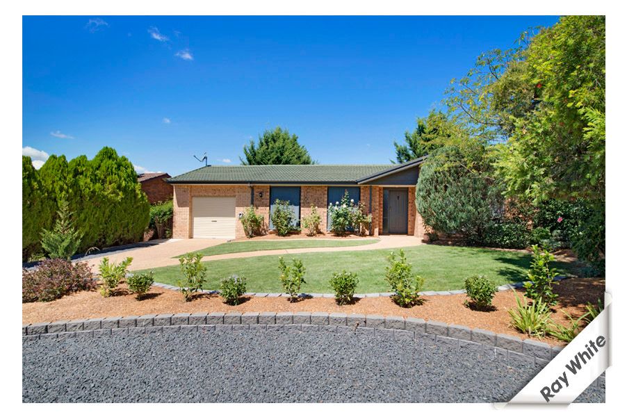 11 Tarlton Place, Bonython ACT 2905