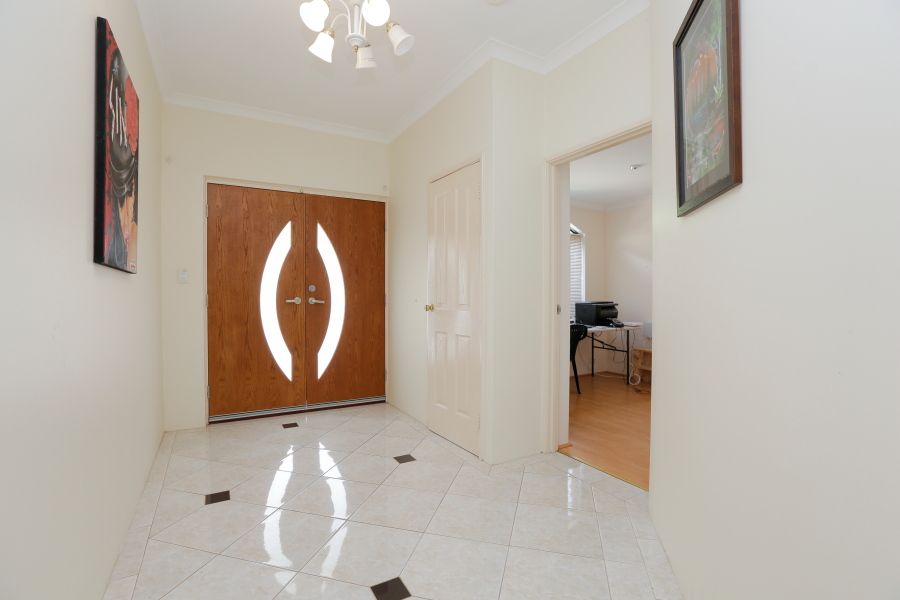 87a Norwood Road, Rivervale, WA 6103