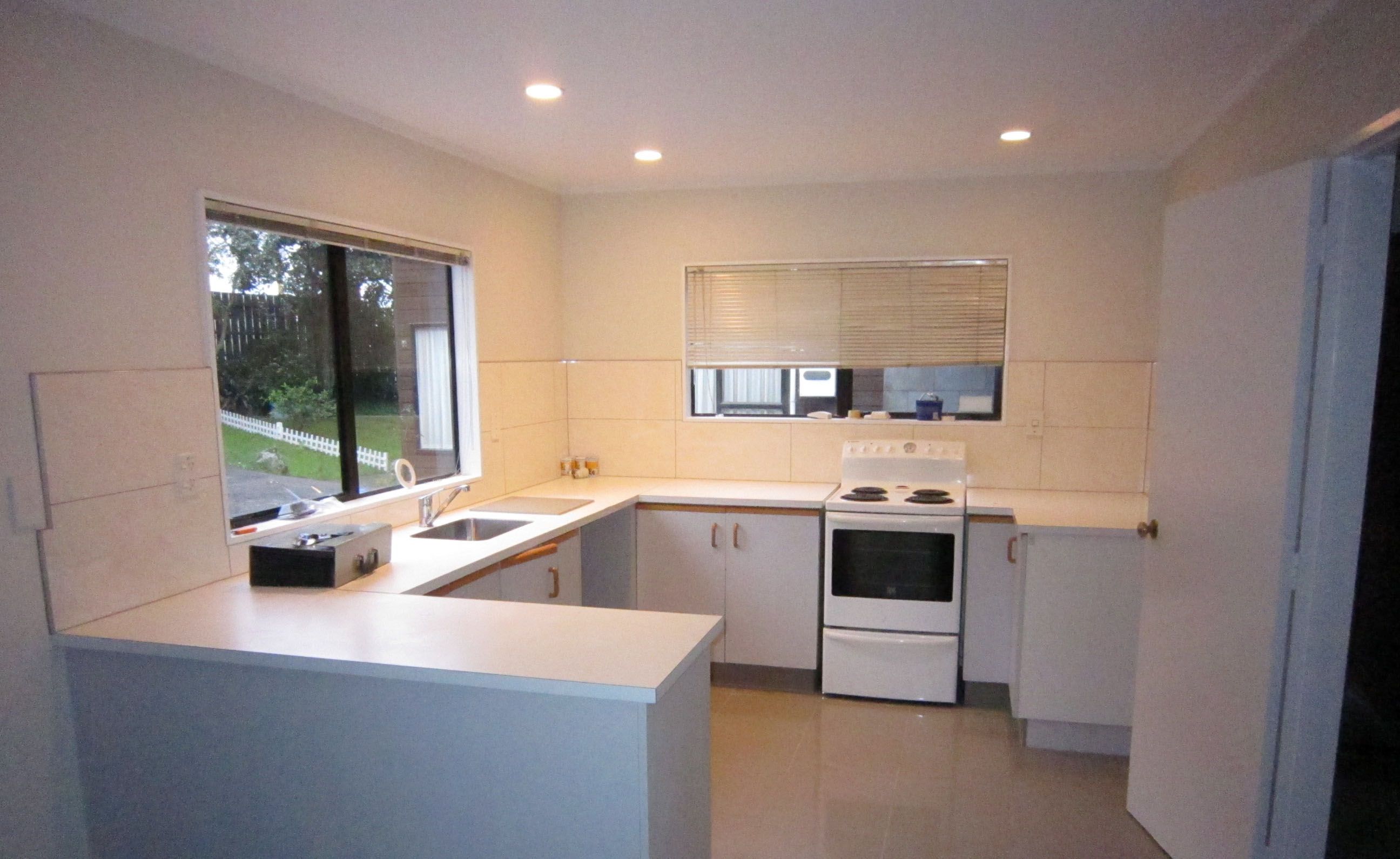 2/89 Blockhouse Bay Road, Avondale, Auckland City
