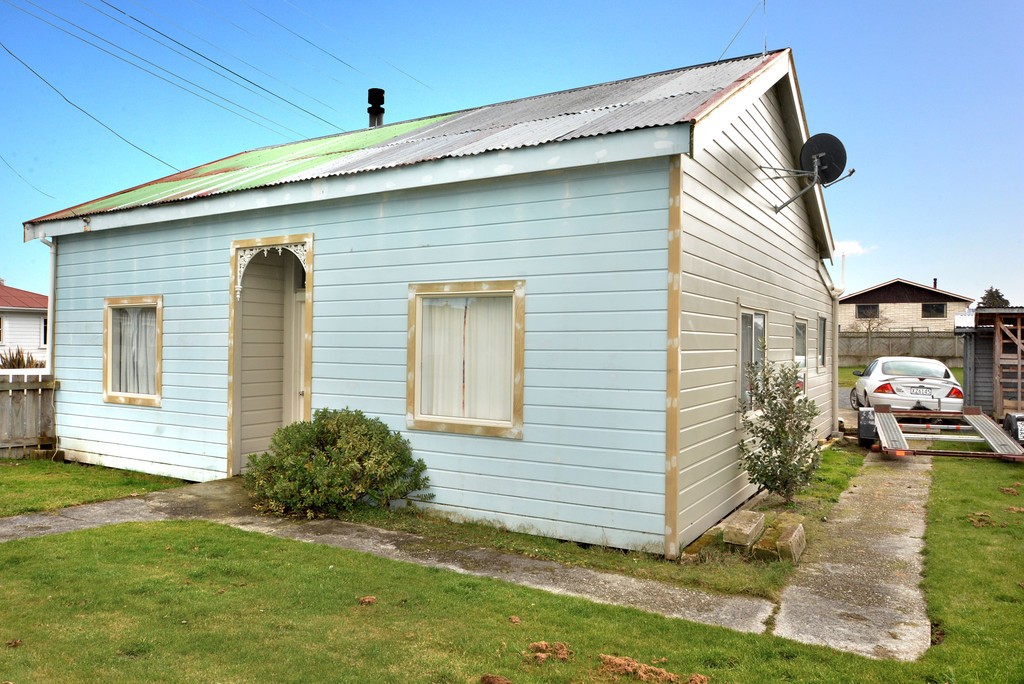 56 Chaucer Street, Milton, Clutha District