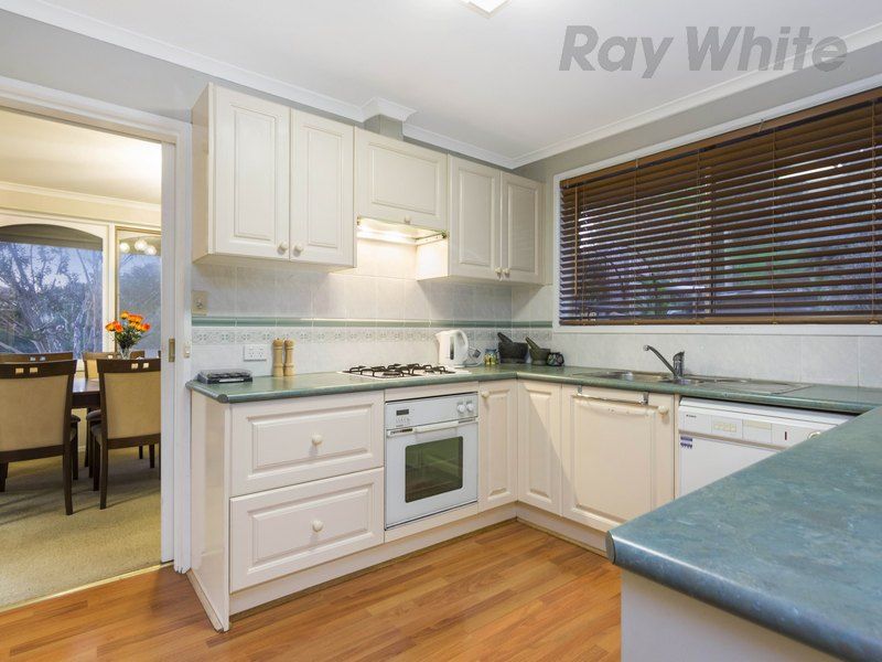 10 Beaumont Crescent, Frankston, VIC 3199