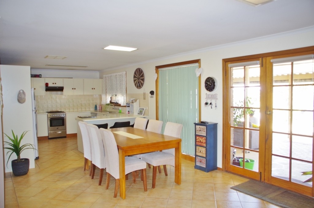 14 Kulkyne Street, Renmark, SA 5341