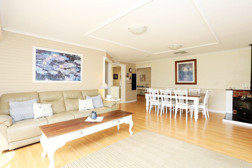 18 Harvest Court, Andrews Farm, SA 5114
