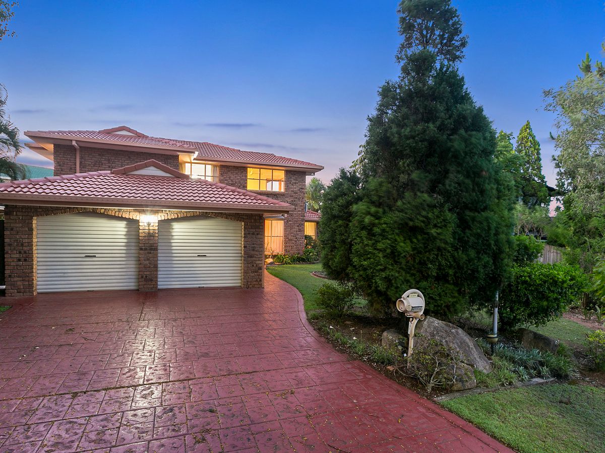7 Consuelo Court, Carindale, QLD 4152
