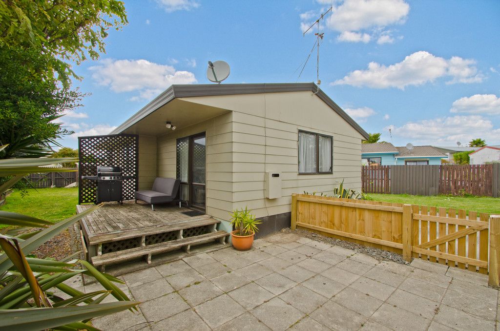 37c Lyn Grove, Papamoa, Tauranga City