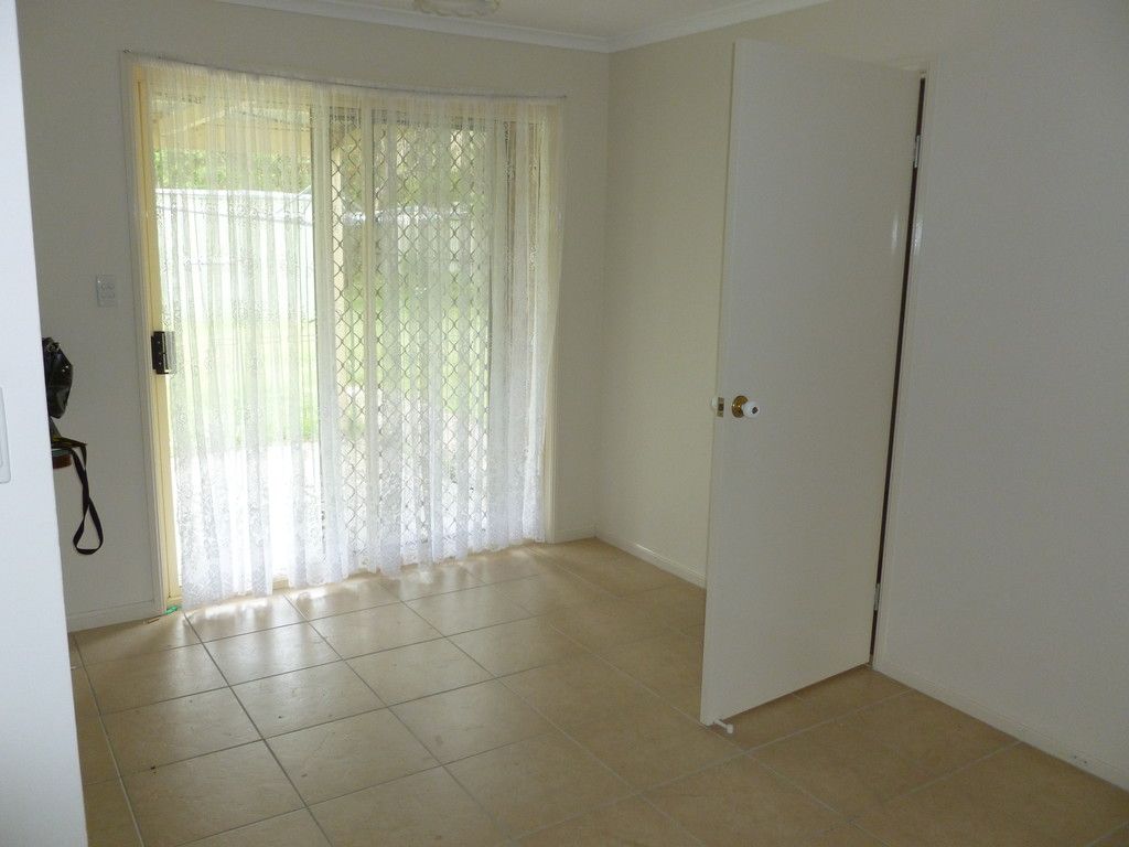 56 Ladbroke Crescent, URANGAN, QLD 4655