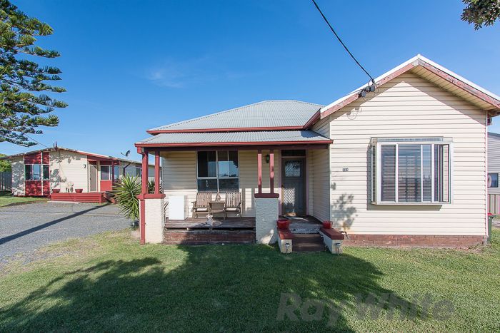 324 Fullerton Street, Stockton, NSW 2295