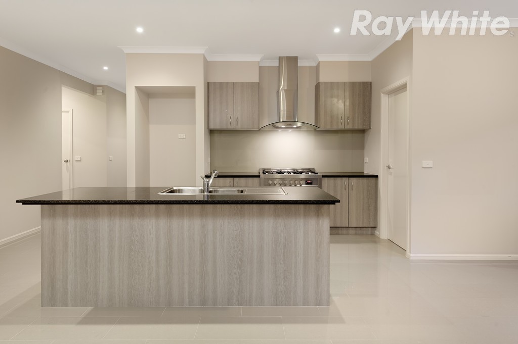 28 Bedervale Loop, Doreen, VIC 3754