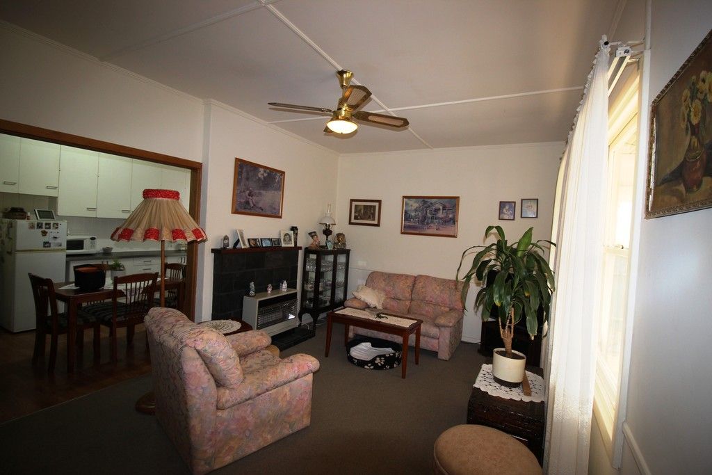 3 Andrew Street, WAIKERIE, SA 5330
