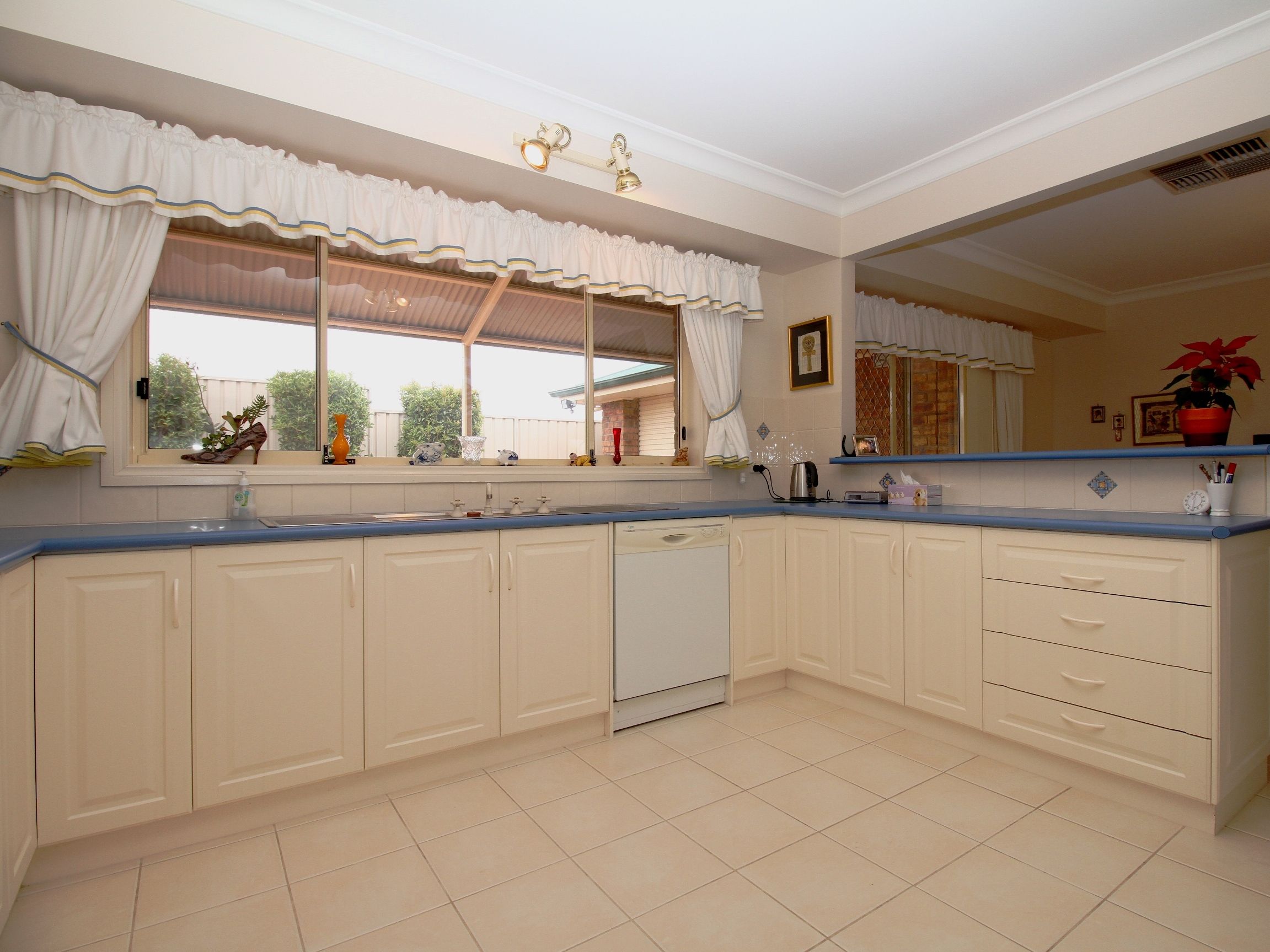 15 Schaefer Drive, Loxton, SA 5333