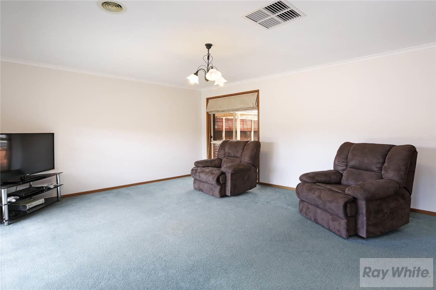 40 Young Street, Lara, VIC 3212