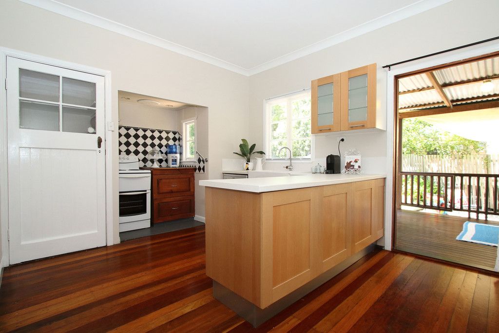 5 Digby Street, Holland Park, QLD 4121