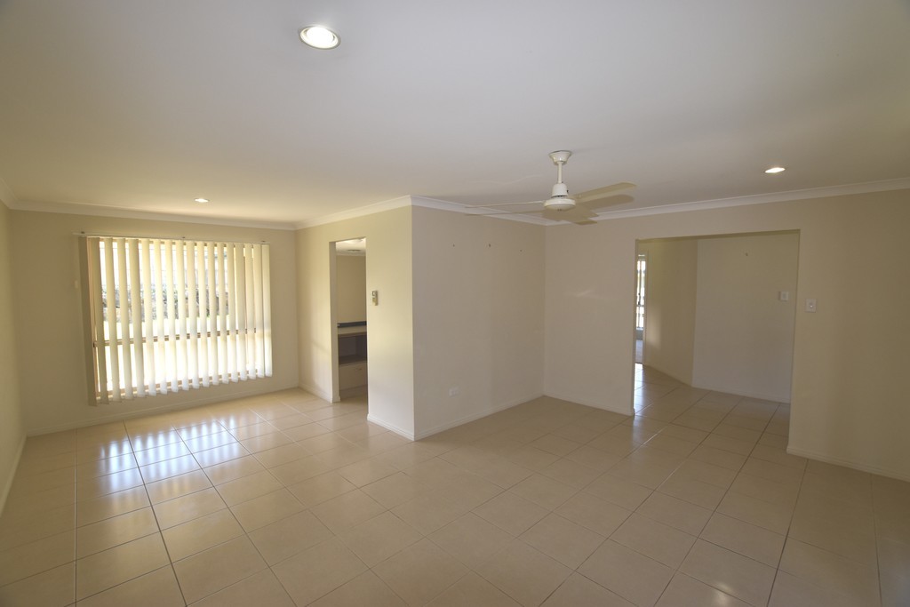 4 Leichhardt Court, Glen Eden, QLD 4680