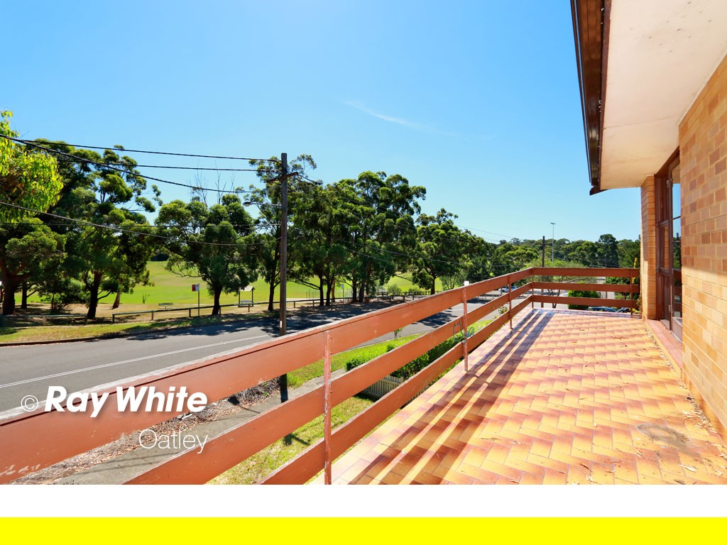 41 Pindari Road, Peakhurst Heights, NSW 2210