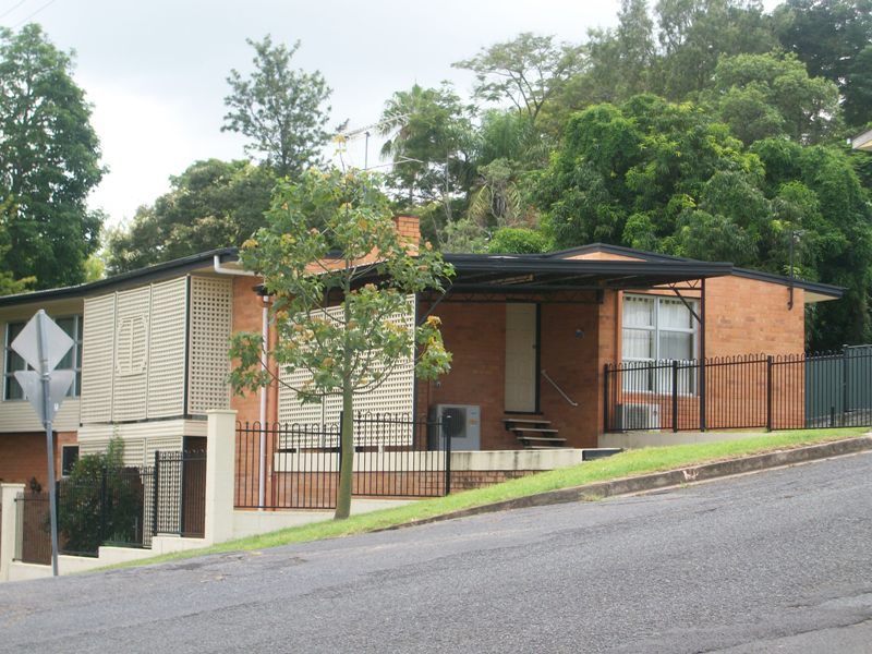 16 Considine Street, THE RANGE, QLD 4700